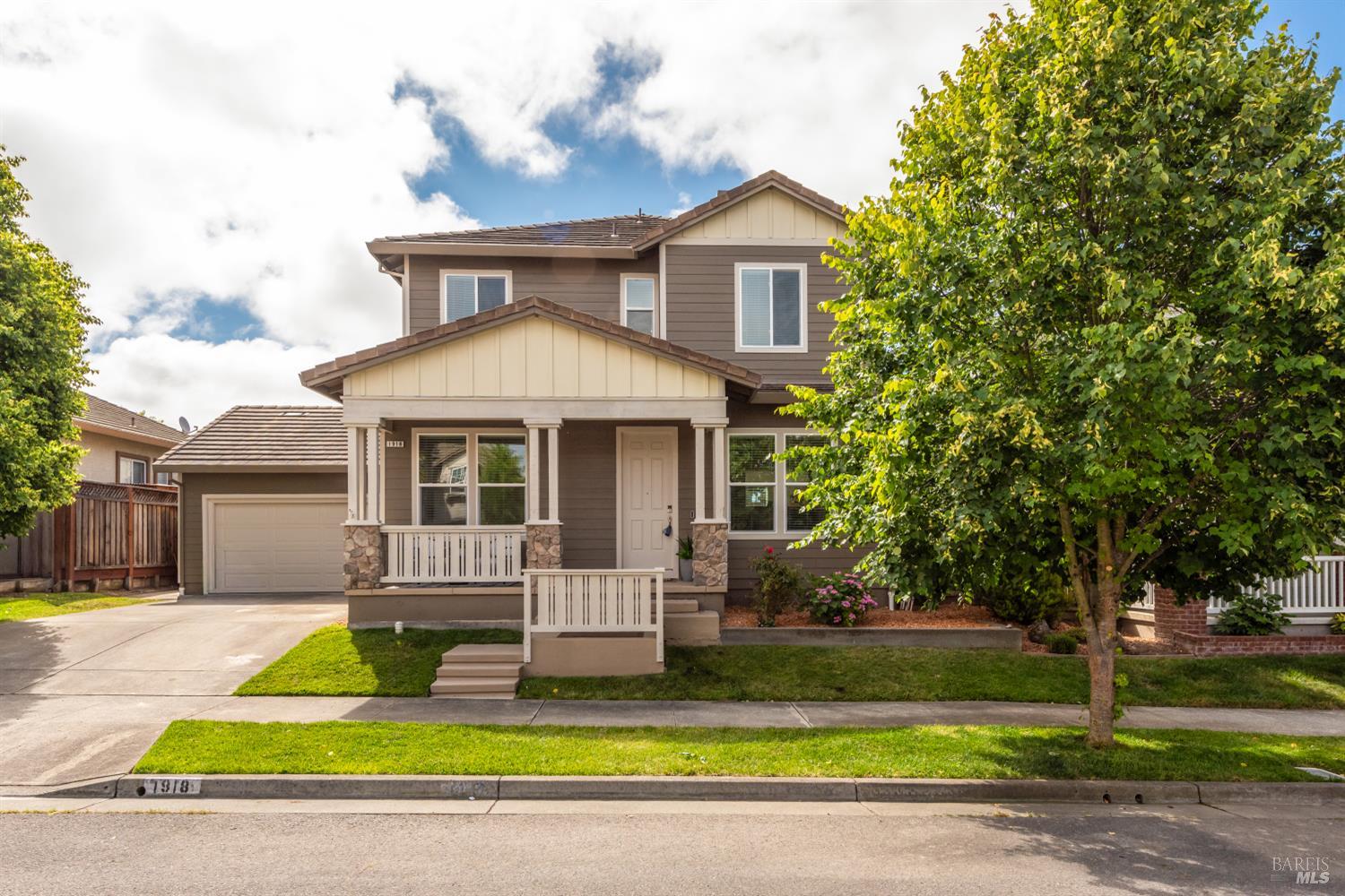 1918 Sestri Lane Petaluma CA 94954