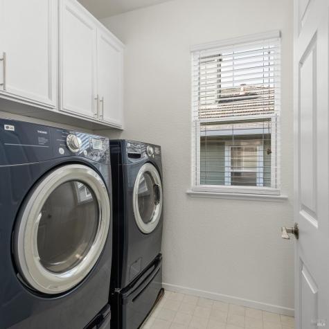 1918 Sestri Lane Petaluma CA 94954