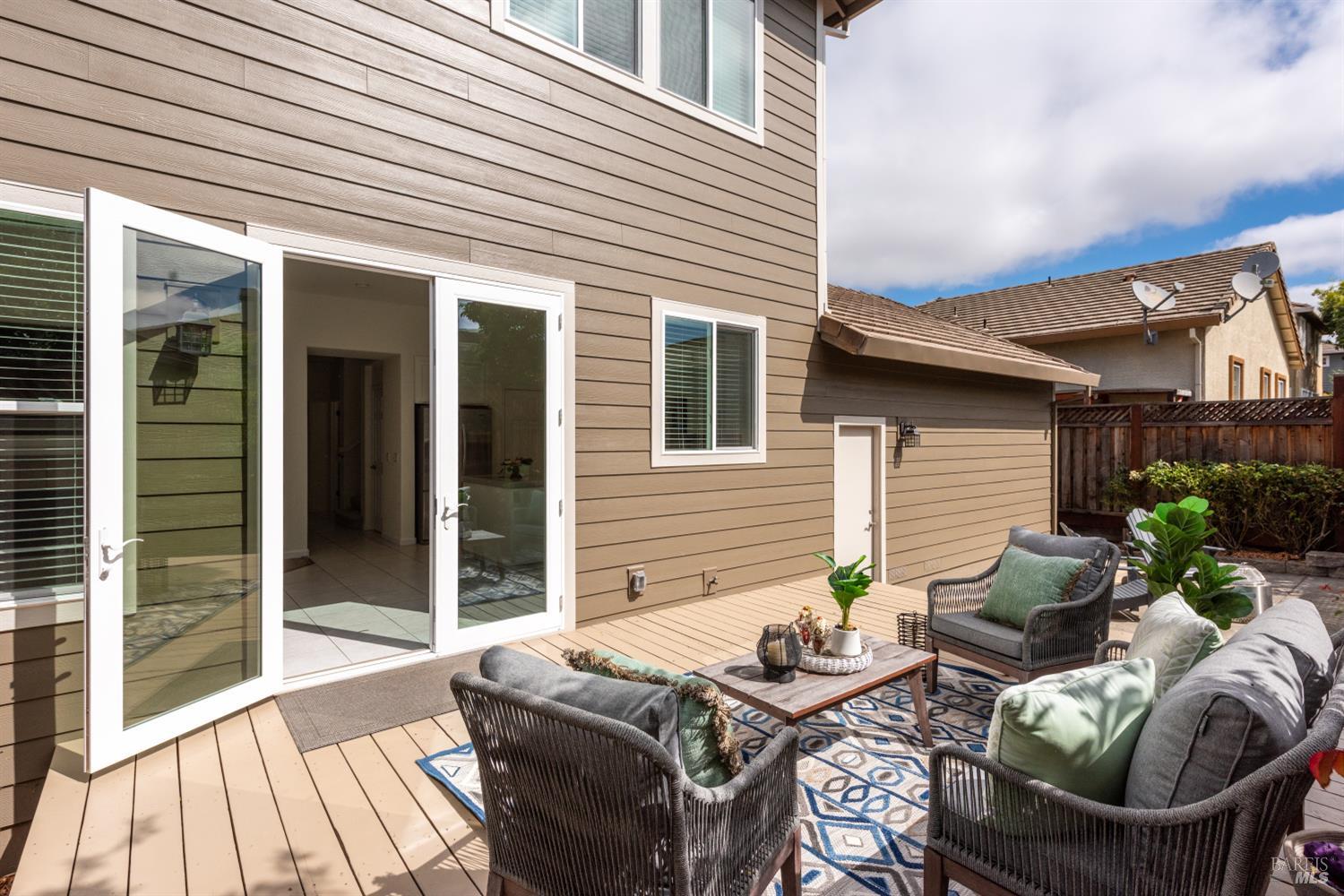 1918 Sestri Lane Petaluma CA 94954