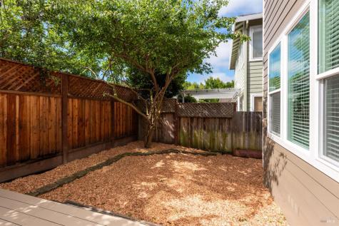 1918 Sestri Lane Petaluma CA 94954