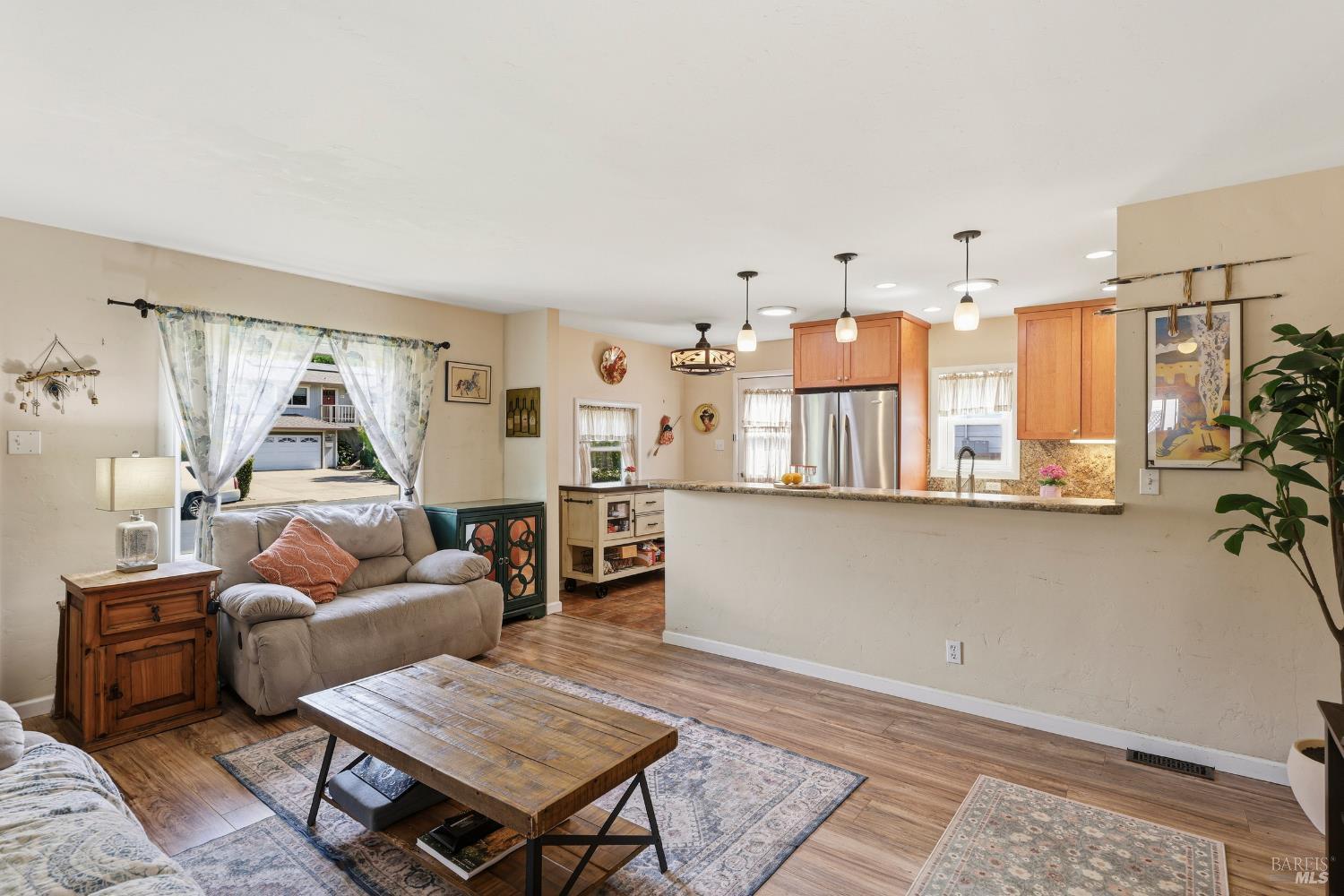 719 Cherry Street Novato CA 94945