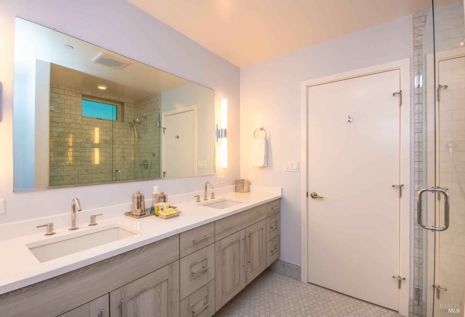 519 Horse Barn Road Healdsburg CA 95448