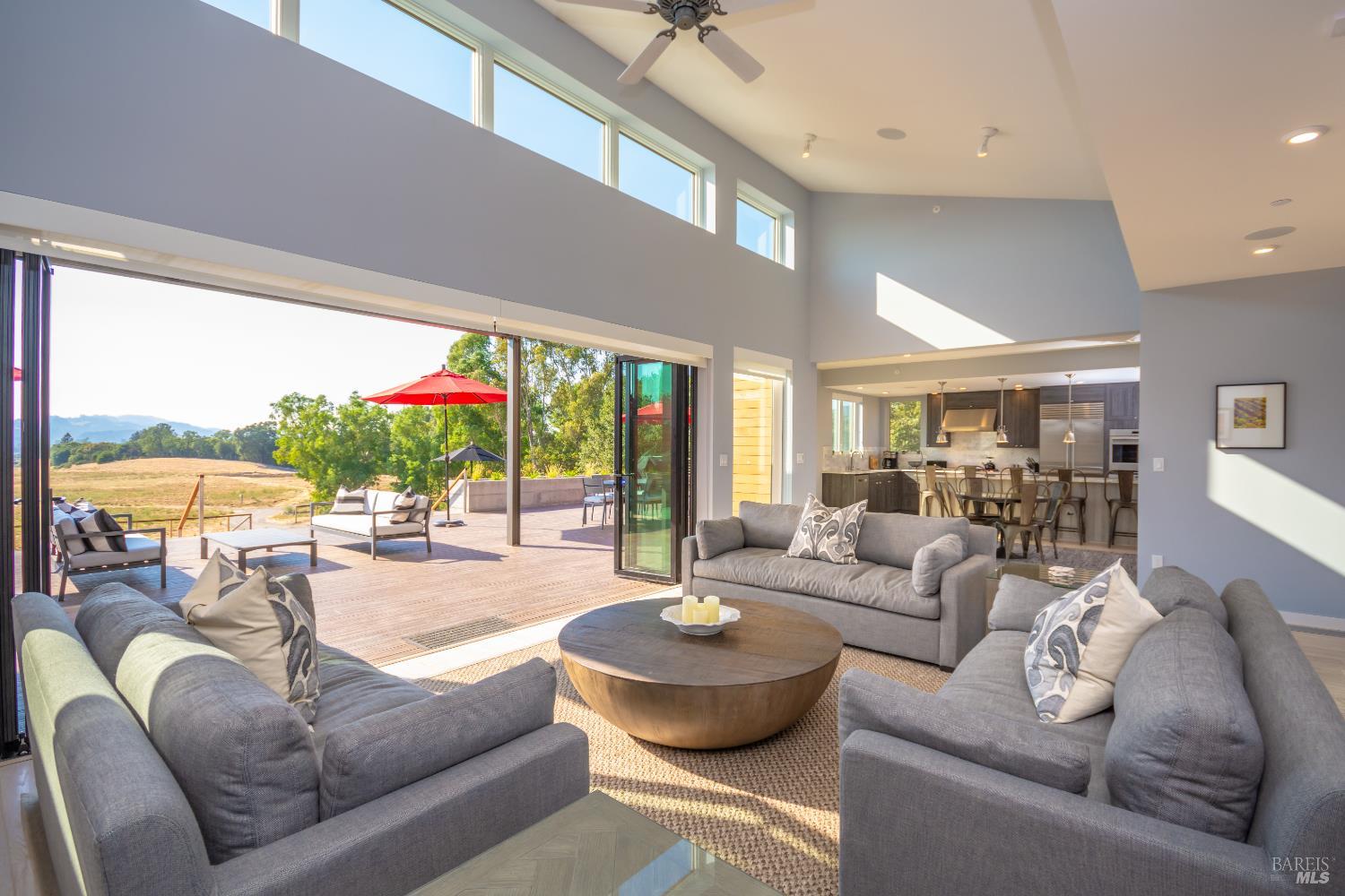 519 Horse Barn Road Healdsburg CA 95448