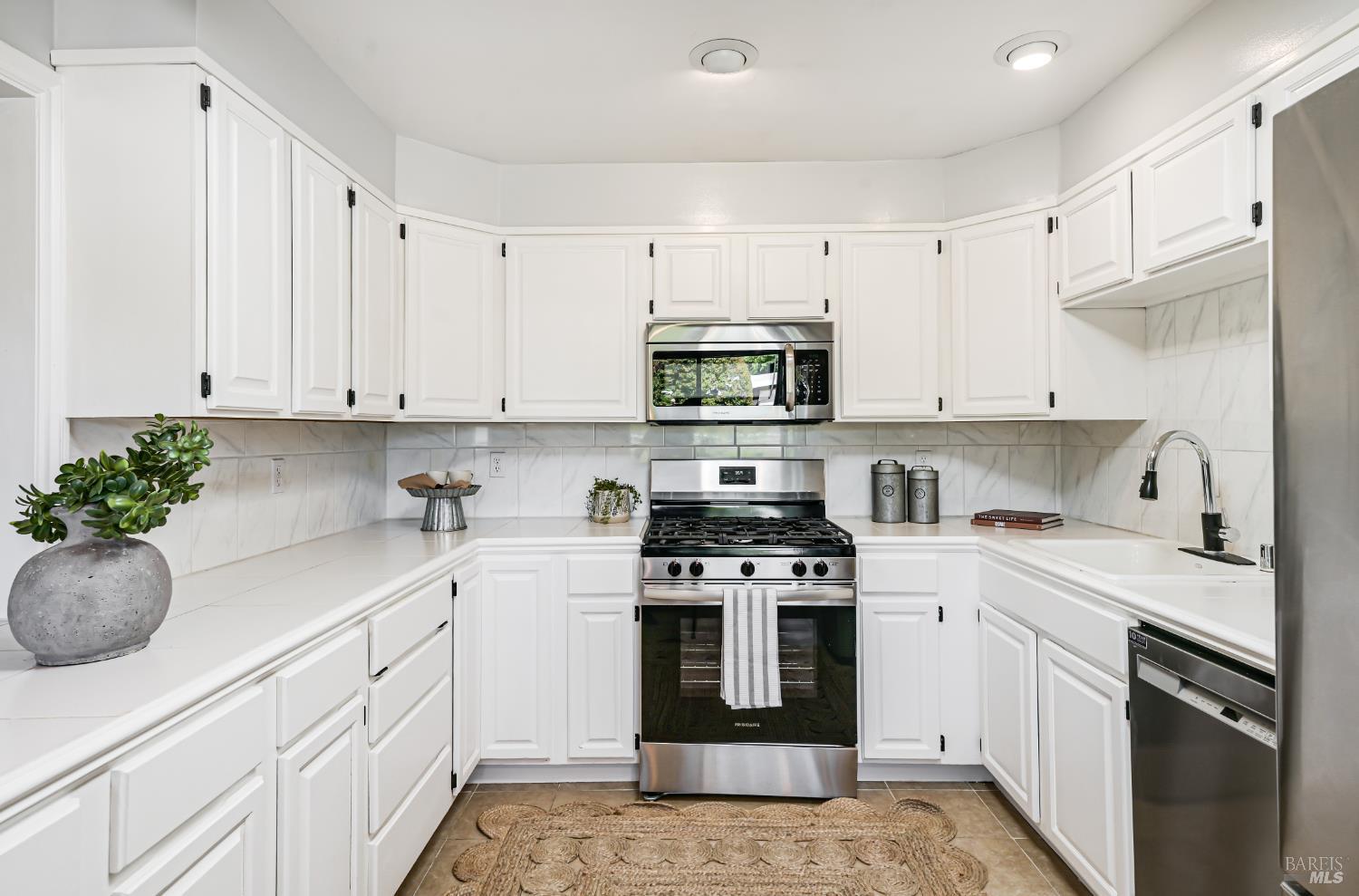 630 Louise Avenue Novato CA 94947