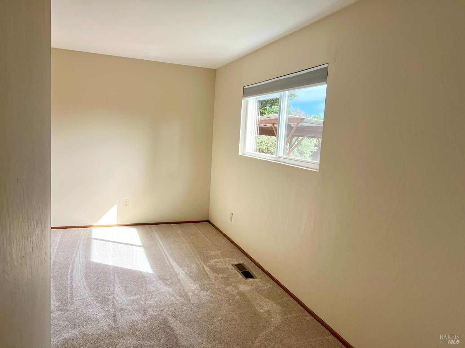 3756 Dover Street Napa CA 94558