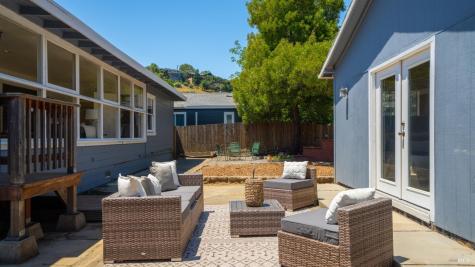38 Bret Avenue San Rafael CA 94901