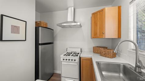 38 Bret Avenue San Rafael CA 94901