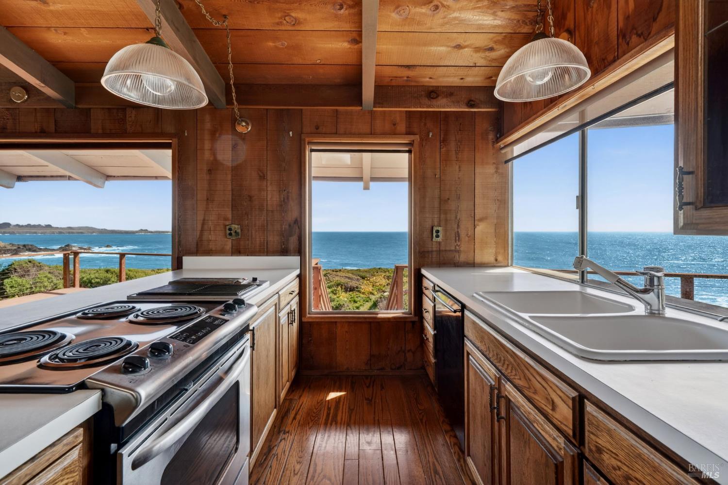 45680 Cypress Drive Mendocino CA 95460