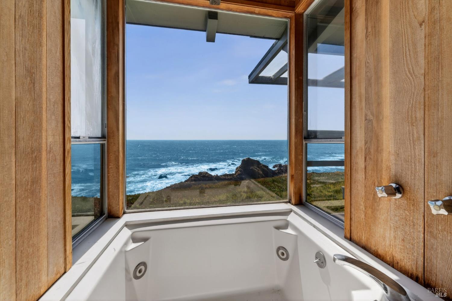 45680 Cypress Drive Mendocino CA 95460