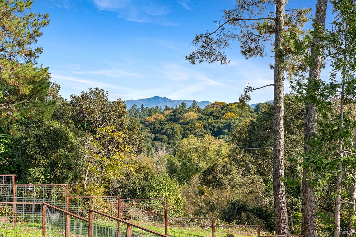789 Pleasant Hill Road Sebastopol CA 95472