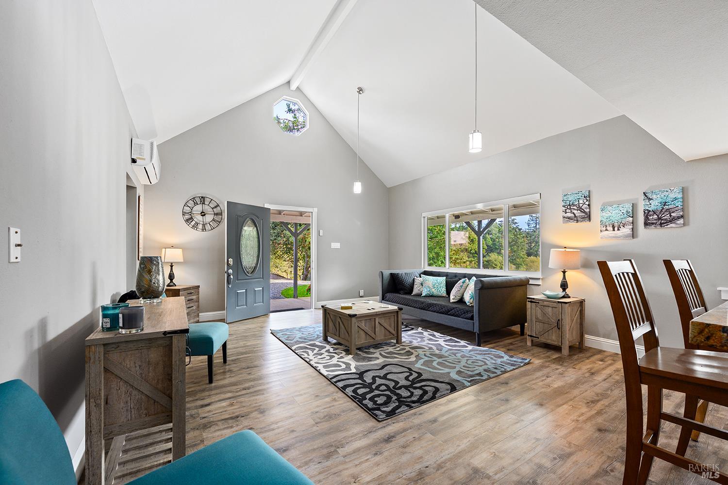 789 Pleasant Hill Road Sebastopol CA 95472