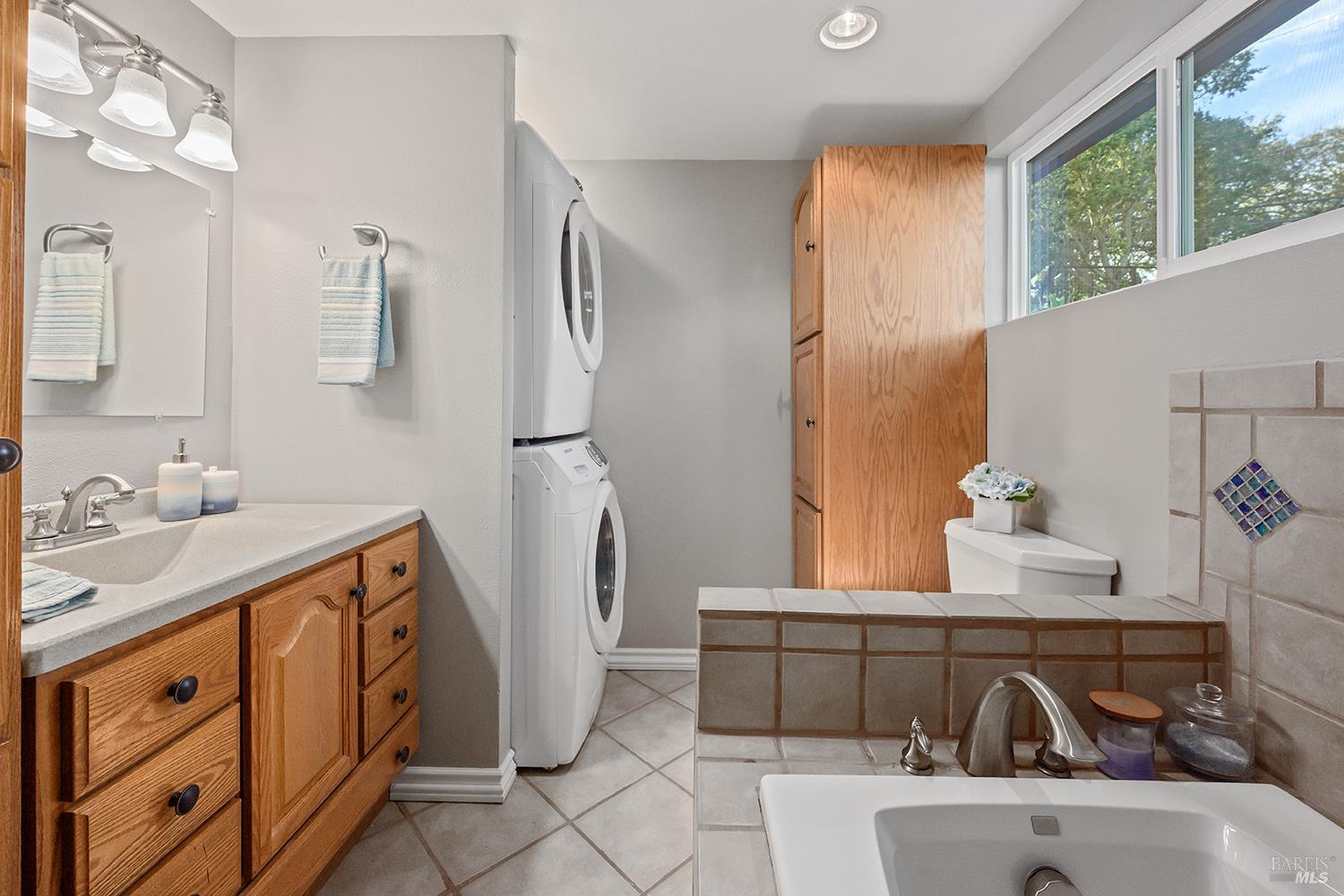 789 Pleasant Hill Road Sebastopol CA 95472