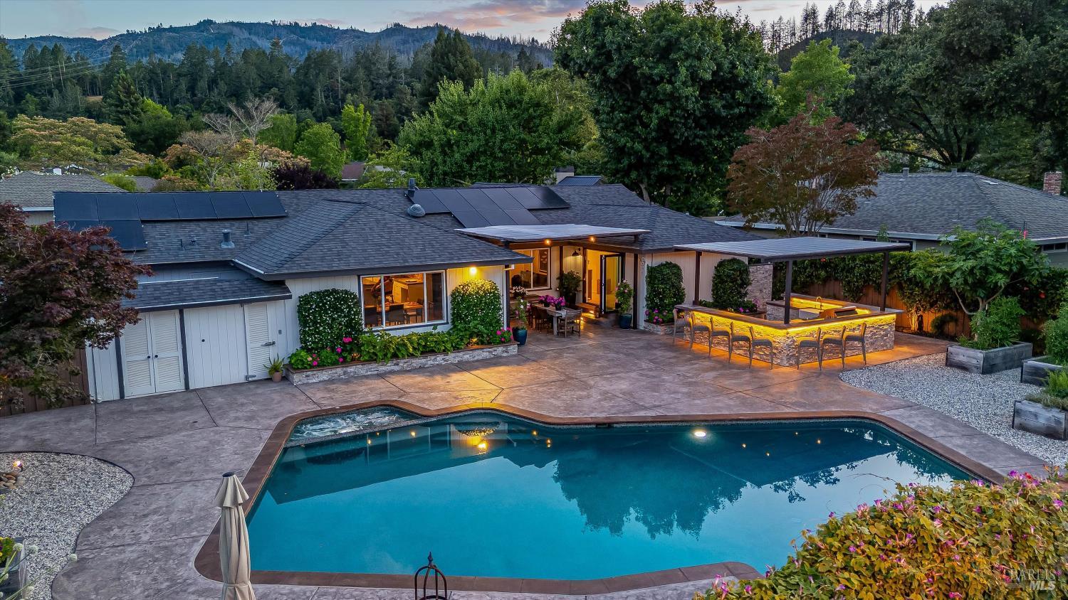 1655 Chardonnay Way St. Helena CA 94574