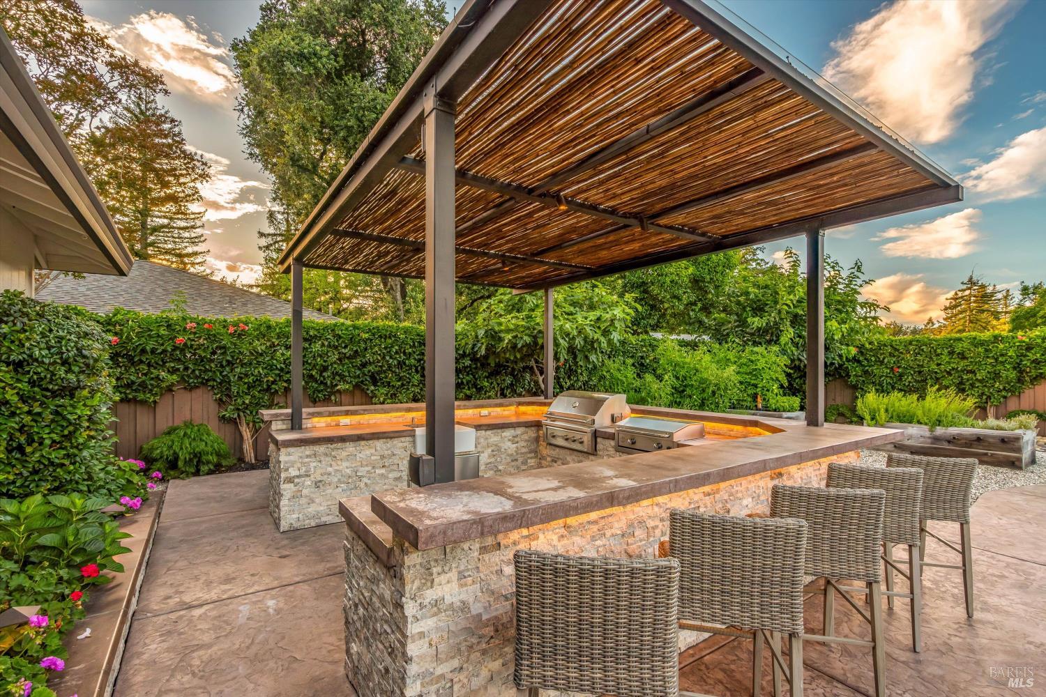 1655 Chardonnay Way St. Helena CA 94574