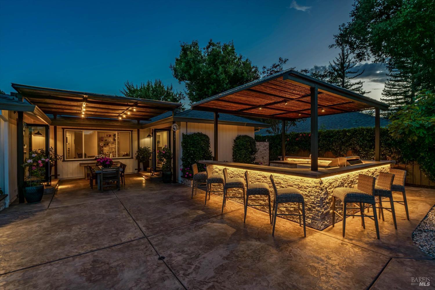 1655 Chardonnay Way St. Helena CA 94574