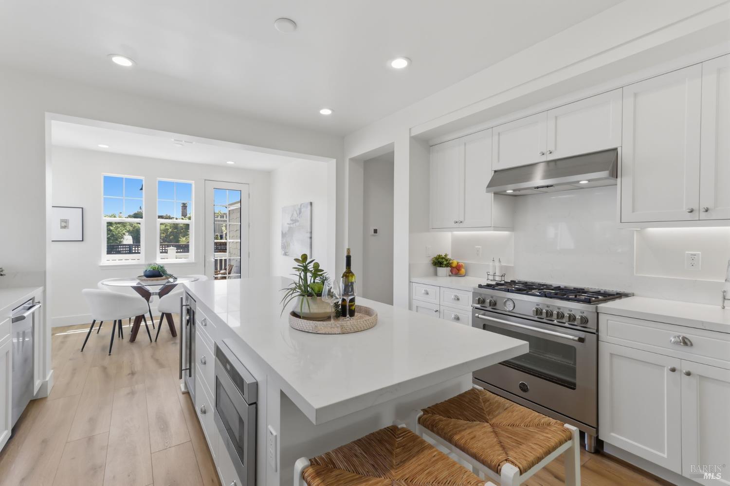 79 Bayharbor Way San Rafael CA 94901