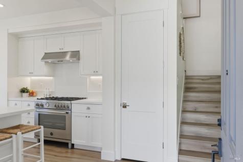 79 Bayharbor Way San Rafael CA 94901