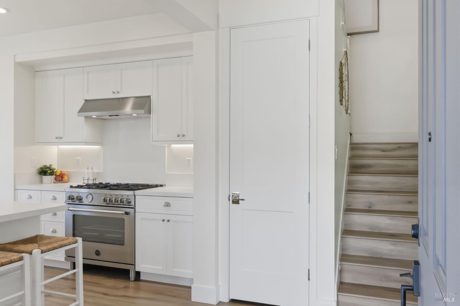 79 Bayharbor Way San Rafael CA 94901