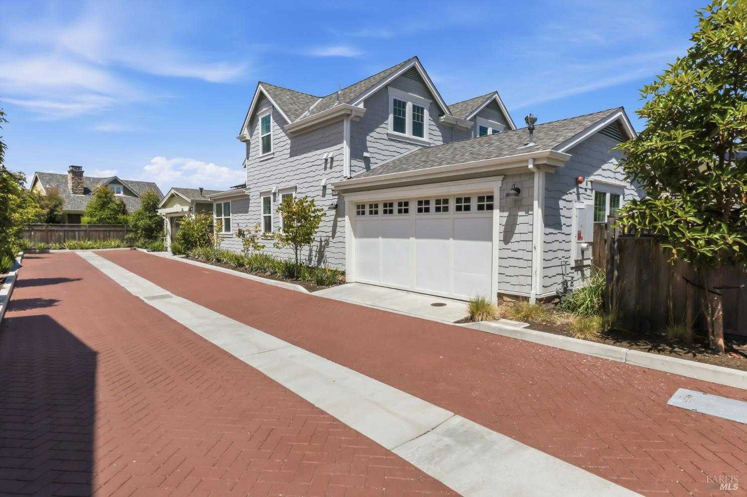 79 Bayharbor Way San Rafael CA 94901