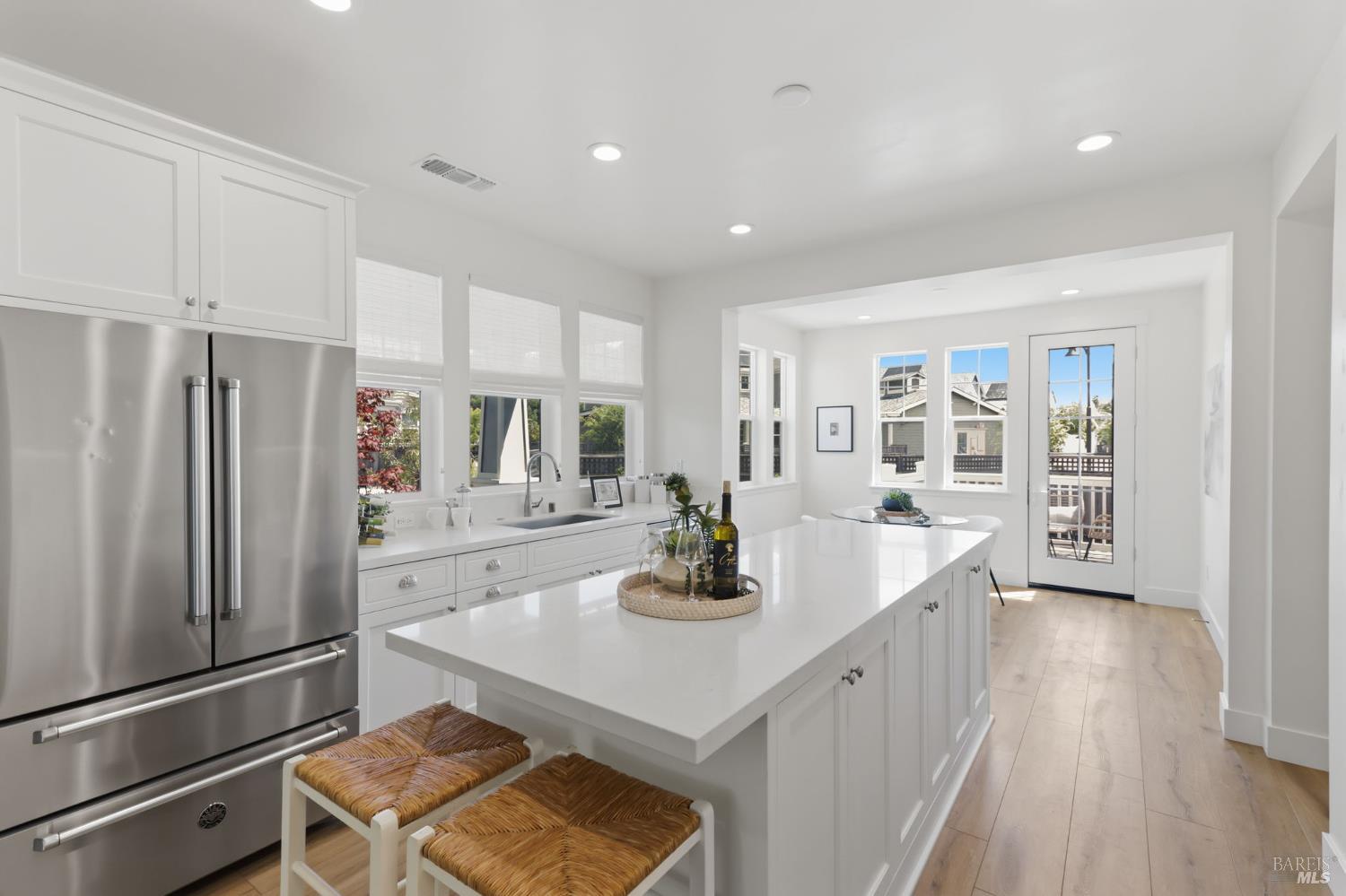 79 Bayharbor Way San Rafael CA 94901