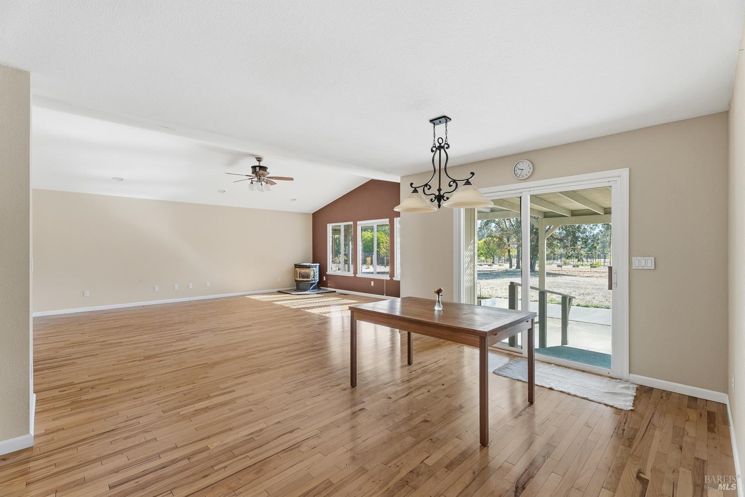 7921 Uva Drive Redwood Valley CA 95470