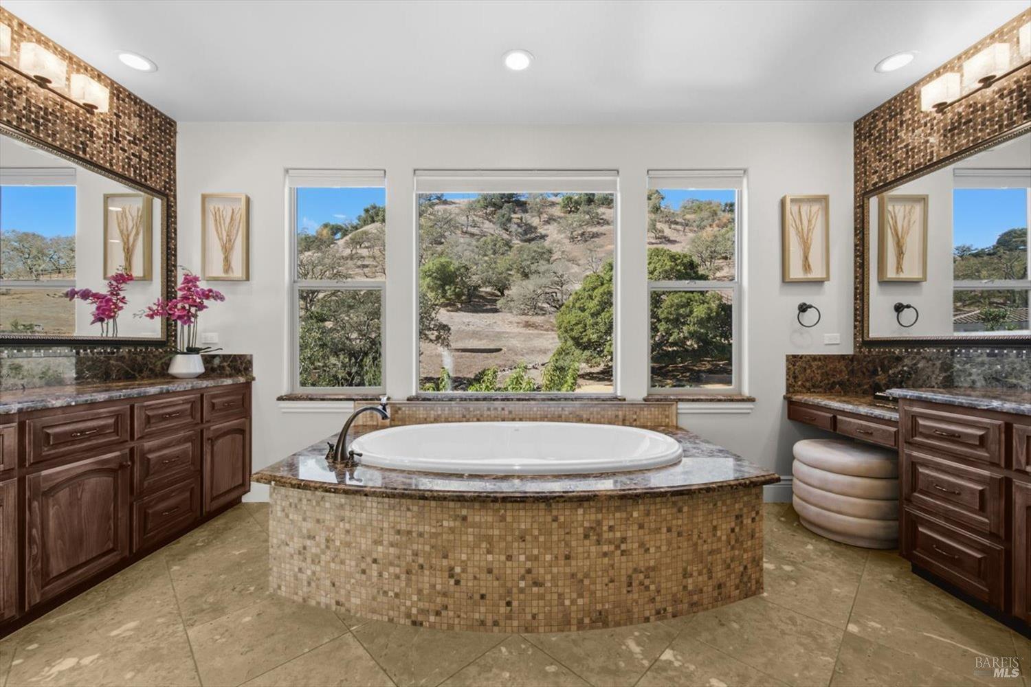 727 Bridle Ridge Drive Fairfield CA 94534