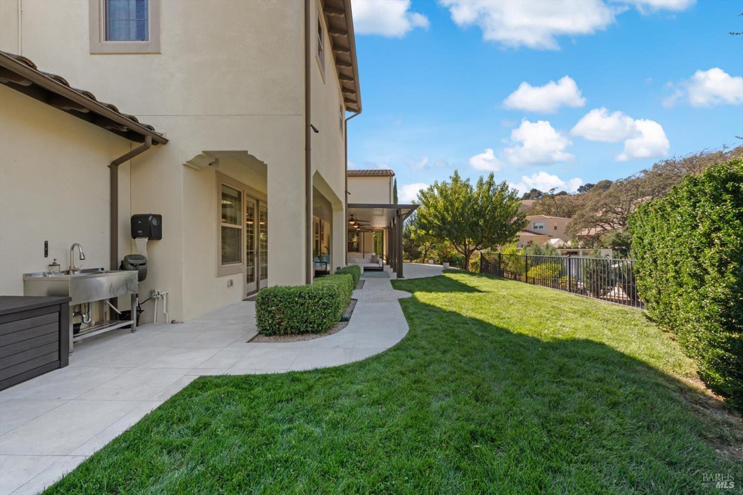 727 Bridle Ridge Drive Fairfield CA 94534