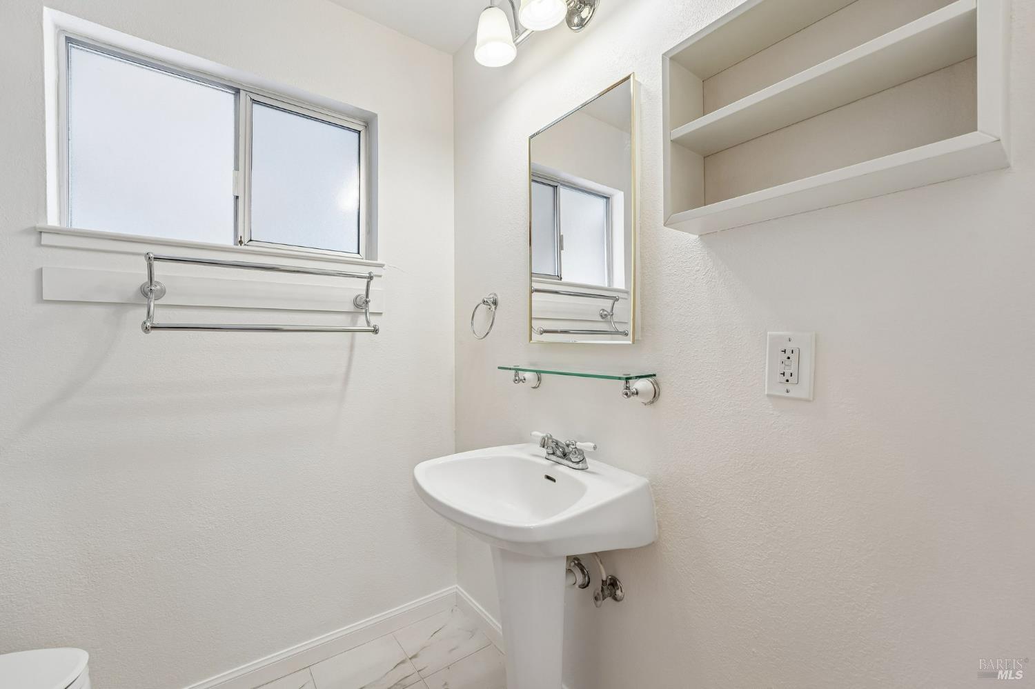 8003 Adrian Drive Rohnert Park CA 94928