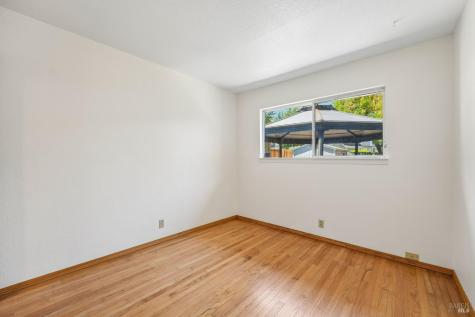 8003 Adrian Drive Rohnert Park CA 94928