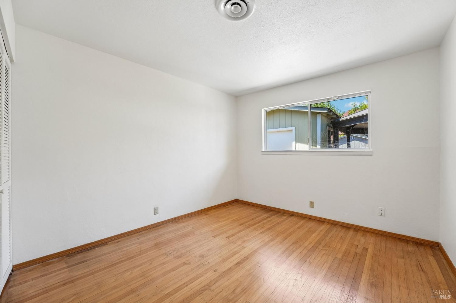 8003 Adrian Drive Rohnert Park CA 94928