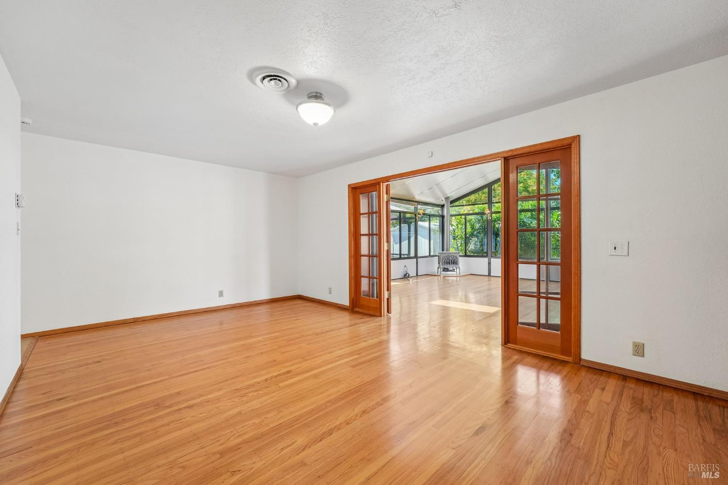 8003 Adrian Drive Rohnert Park CA 94928