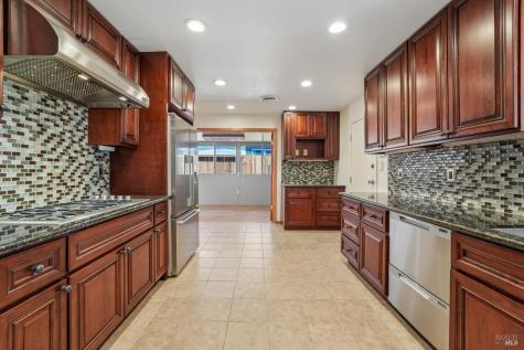 8003 Adrian Drive Rohnert Park CA 94928