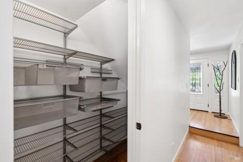 28 Castlewood Drive San Rafael CA 94901