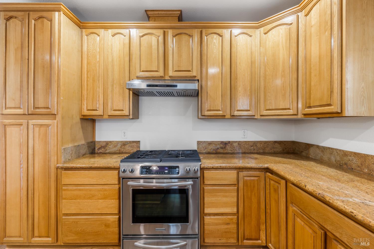 396 Elder Street Vacaville CA 95688