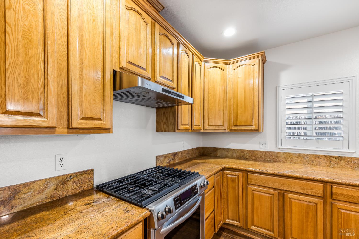 396 Elder Street Vacaville CA 95688