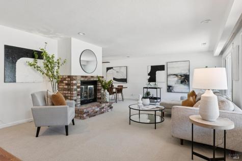 703 Lamont Avenue Novato CA 94945