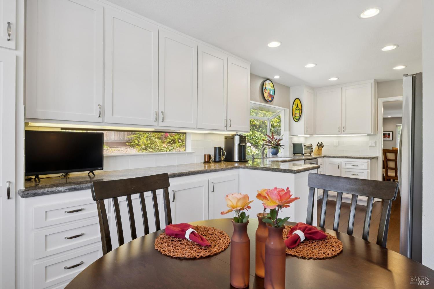 6 Fox Hollow Place Novato CA 94945