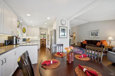 6 Fox Hollow Place Novato CA 94945