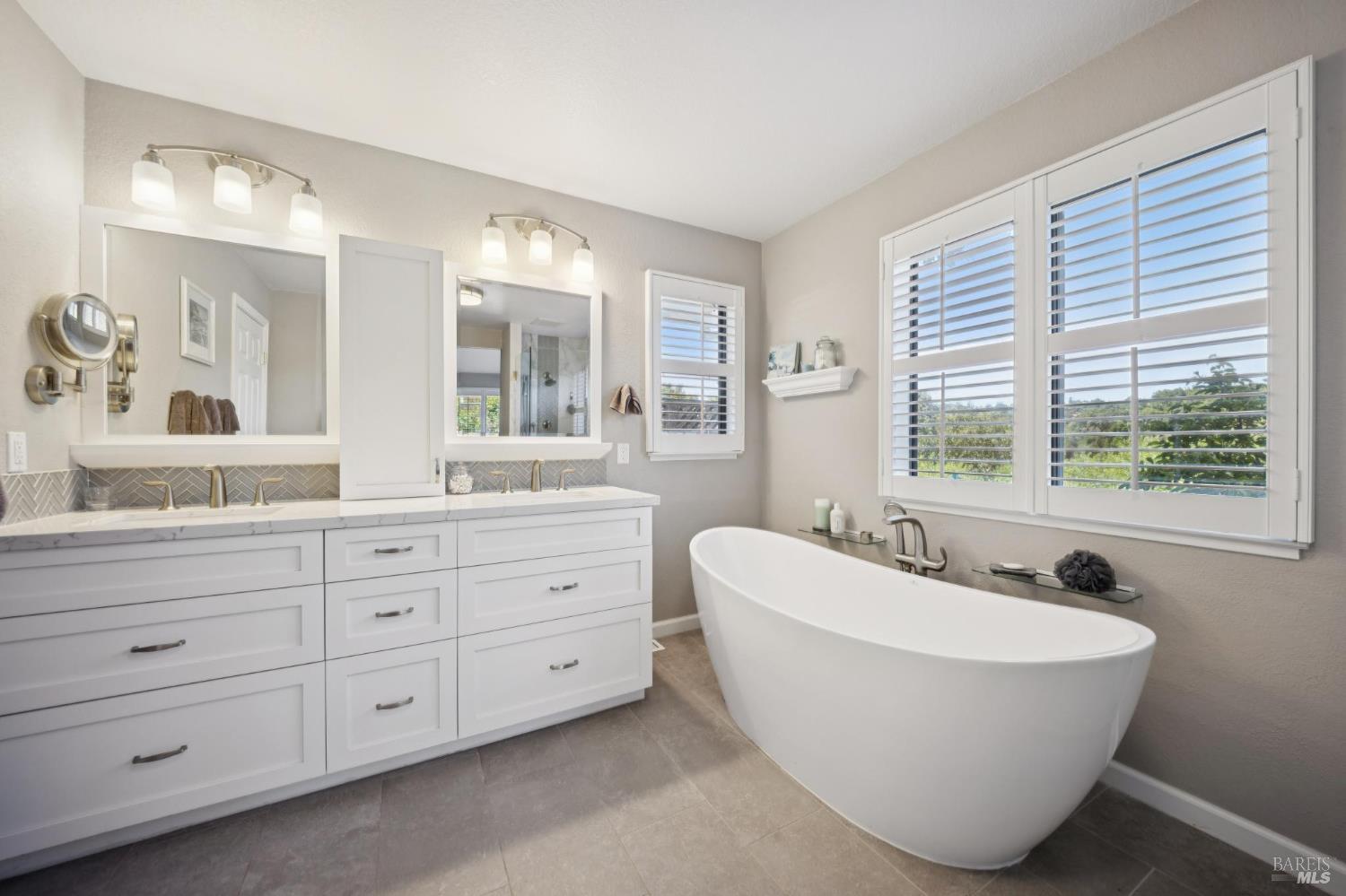 6 Fox Hollow Place Novato CA 94945