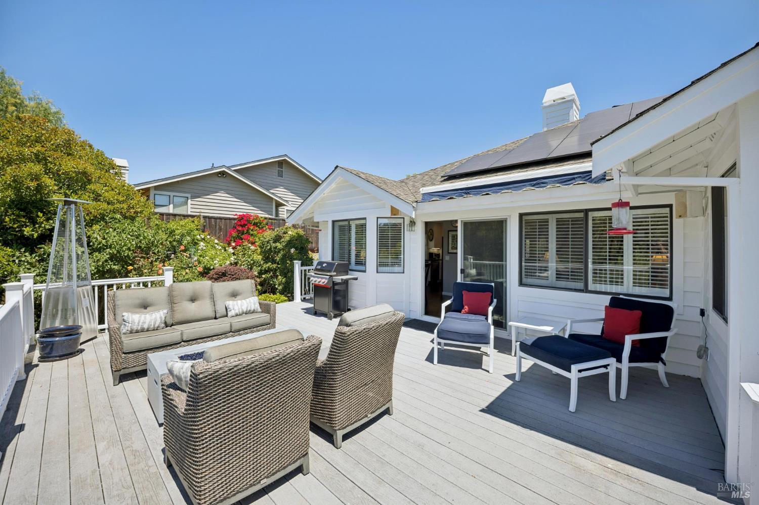 6 Fox Hollow Place Novato CA 94945