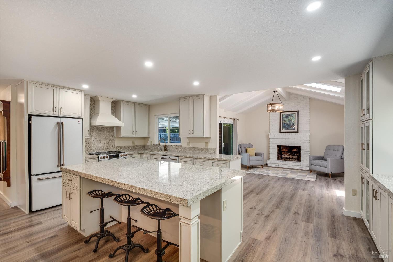 113 Sherwood Drive Santa Rosa CA 95405