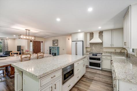 113 Sherwood Drive Santa Rosa CA 95405
