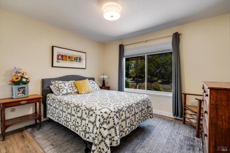 113 Sherwood Drive Santa Rosa CA 95405