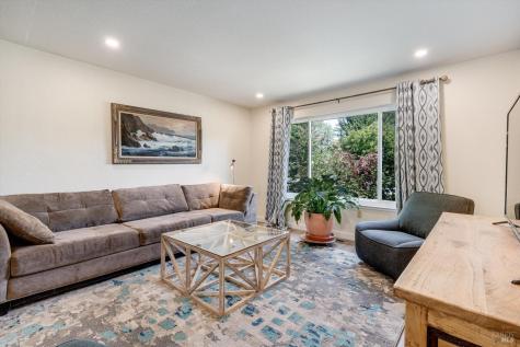 113 Sherwood Drive Santa Rosa CA 95405