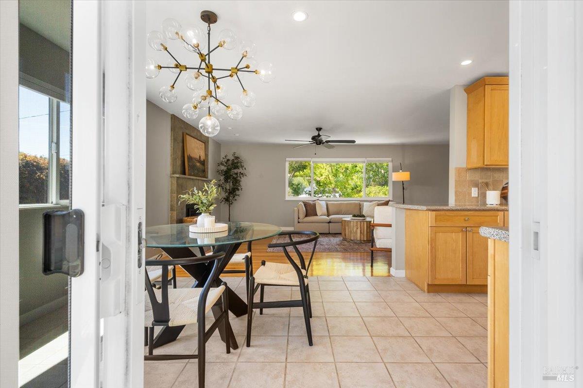 132 Las Colinas Drive Cloverdale CA 95425