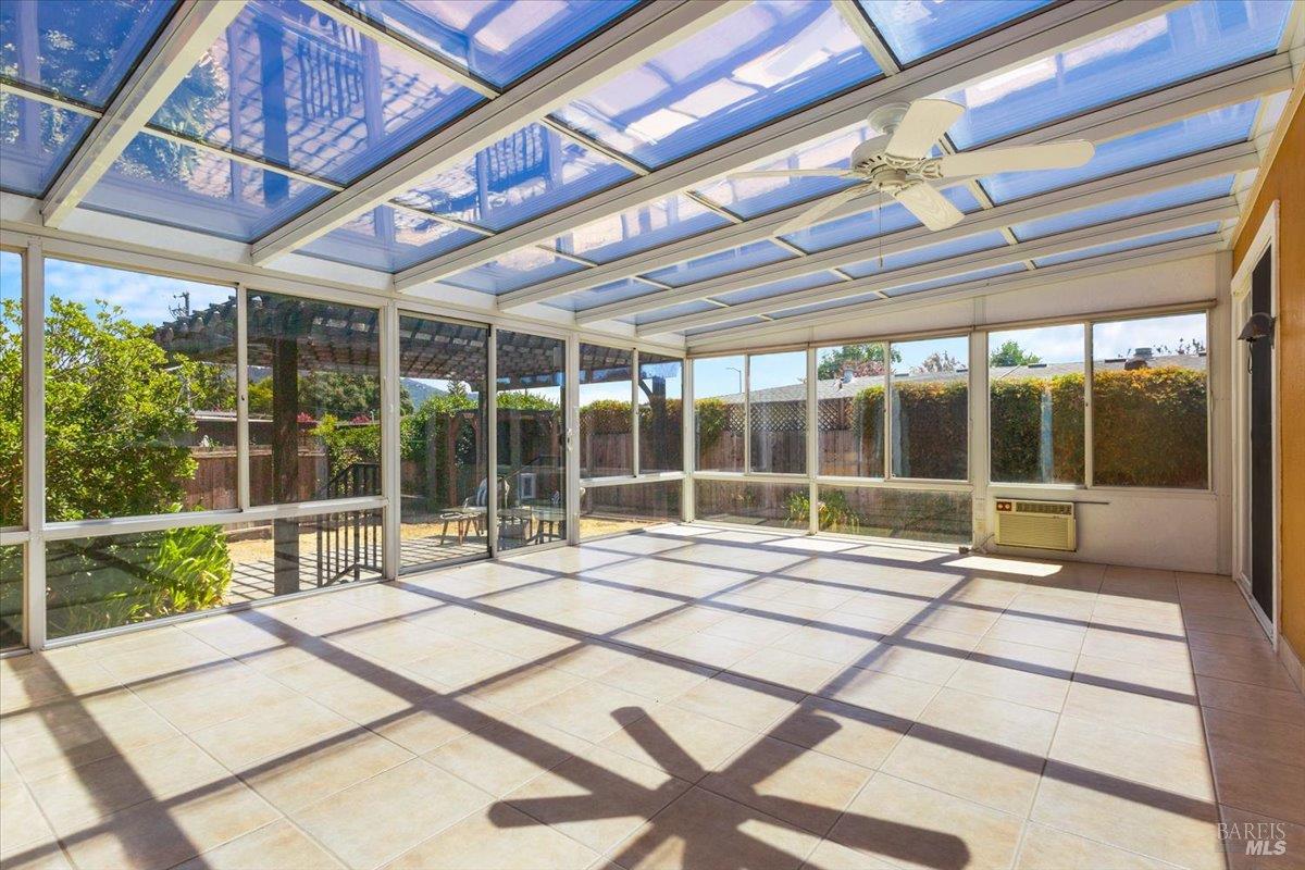 132 Las Colinas Drive Cloverdale CA 95425