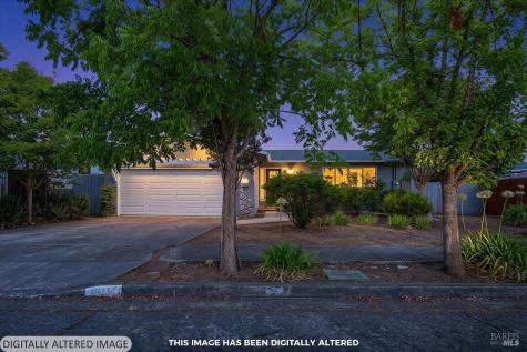 132 Las Colinas Drive Cloverdale CA 95425