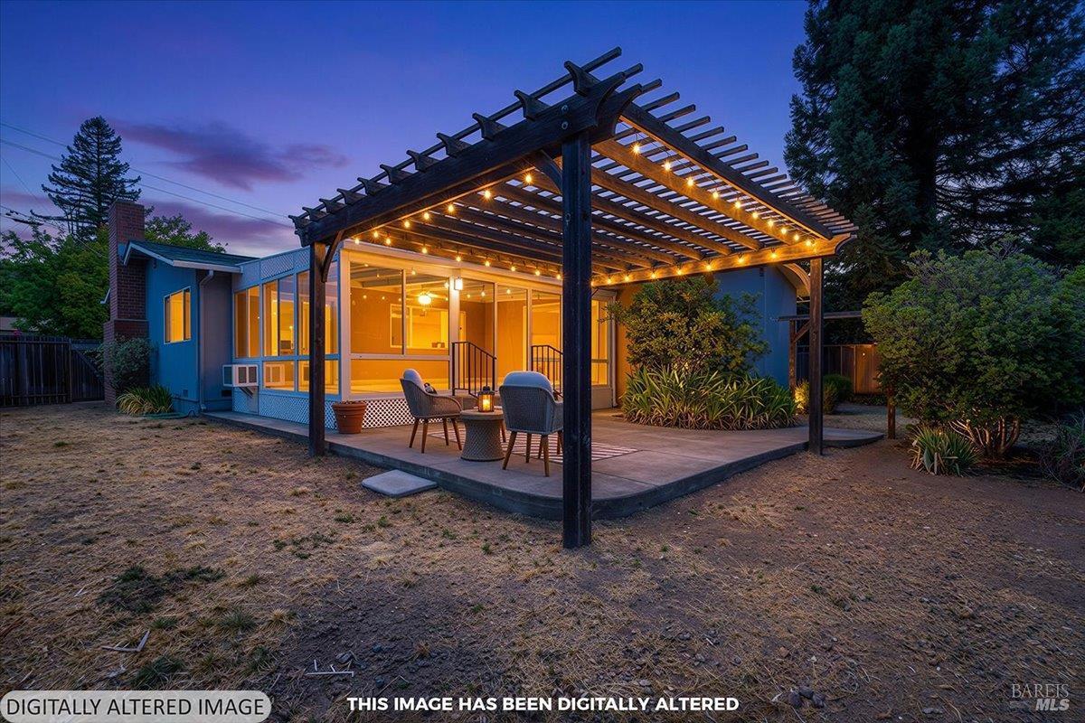 132 Las Colinas Drive Cloverdale CA 95425