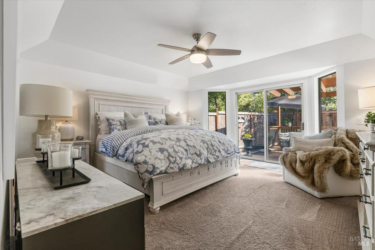 1141 Forest Glen Way Santa Rosa CA 95404