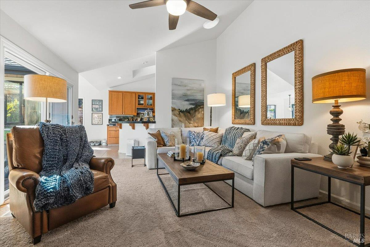 1141 Forest Glen Way Santa Rosa CA 95404